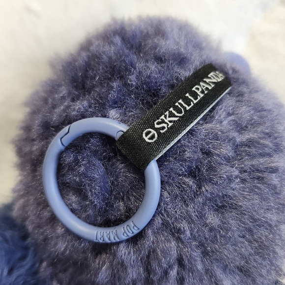 SKULLPANDA You Found Me! Cerberus Plush Pendent ๐ - Picture 7 of 7